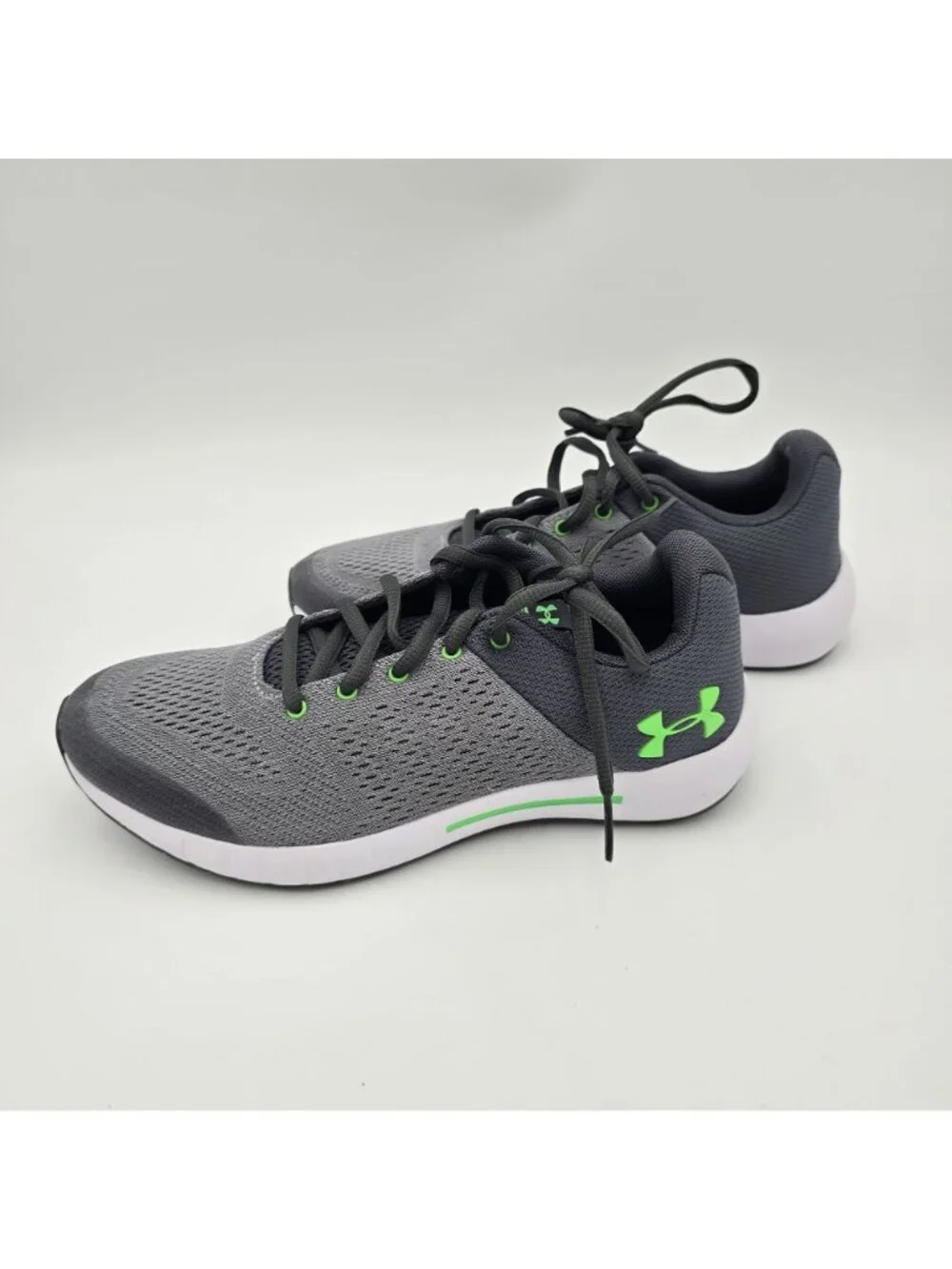 Under Armour Youth Mesh Running Shoes Gray Green Lightweight Breathable